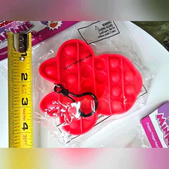 Disney Junior, Minnie Mouse Heads, Popper Fidget Keychain's, Set of 2 - Picture 5 of 10